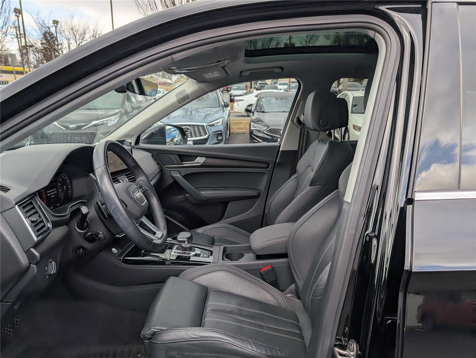 Used 2023 Audi Q5 2.0T Premium Plus w/ Premium Plus Package image 16