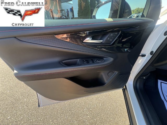 Used 2024 Chevrolet Blazer EV RS AWD/4WD image 26