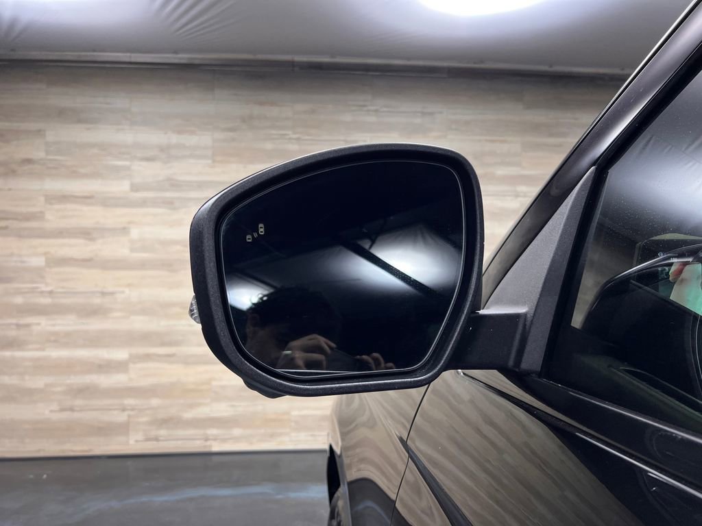 Used 2025 Ford Expedition Max Platinum image 37