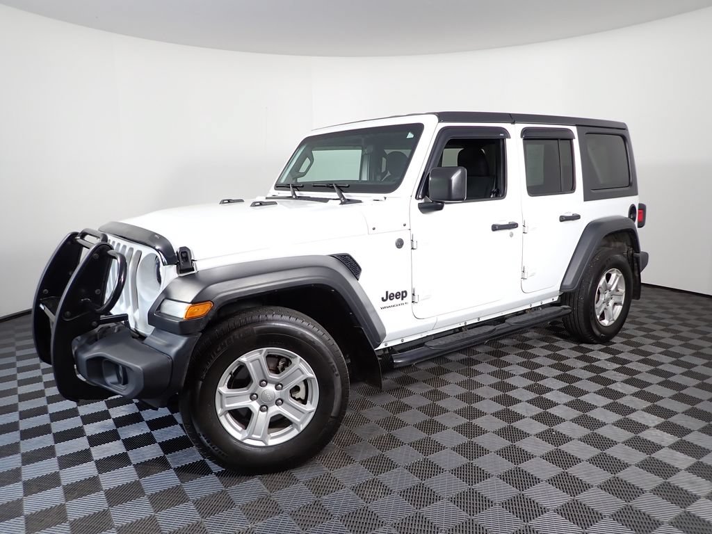 Used 2023 Jeep Wrangler Unlimited Sport AWD/4WD image 9