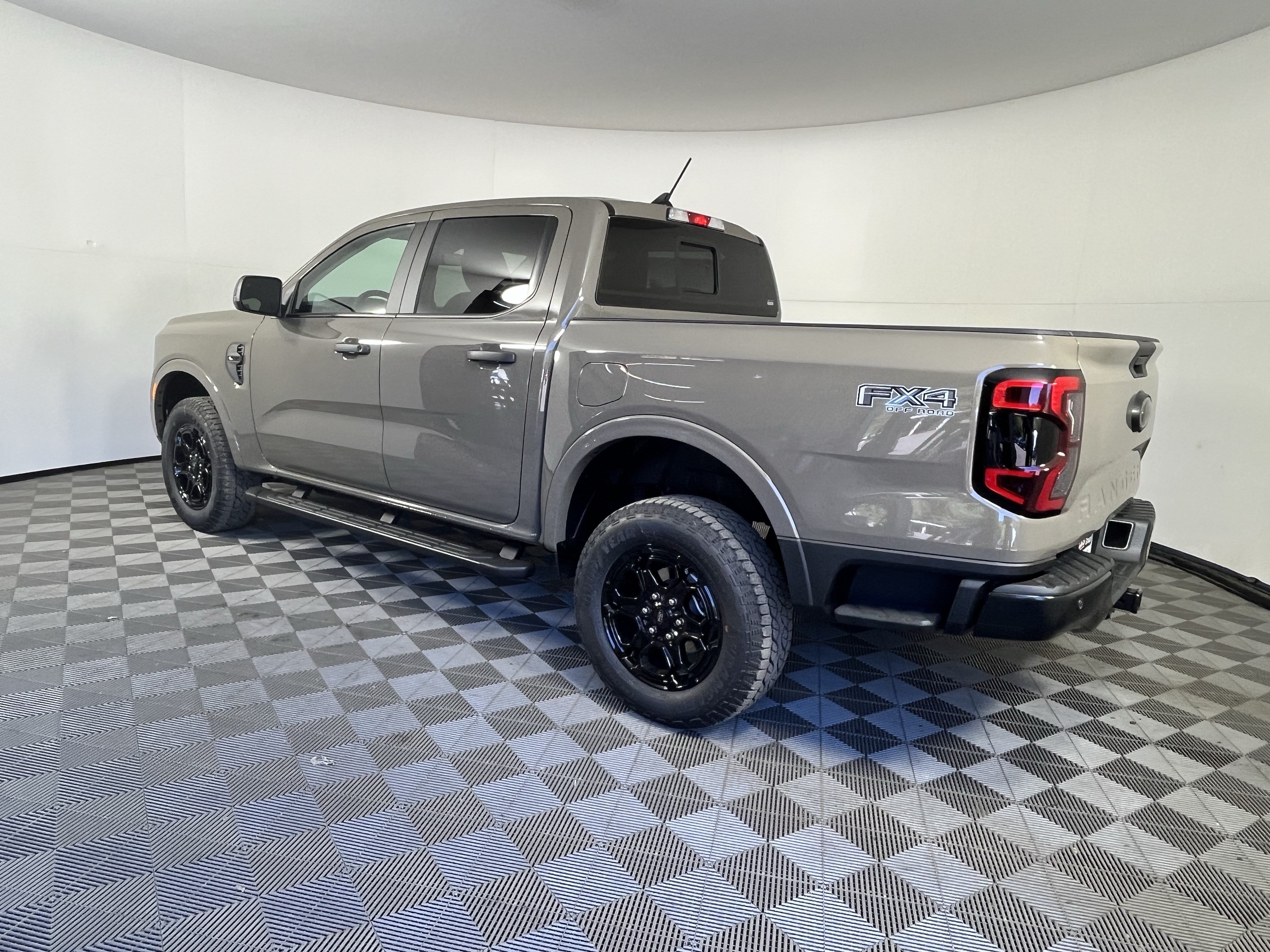 New 2026 Ford Ranger XLT w/ Equipment Group 301A High AWD/4WD image 3