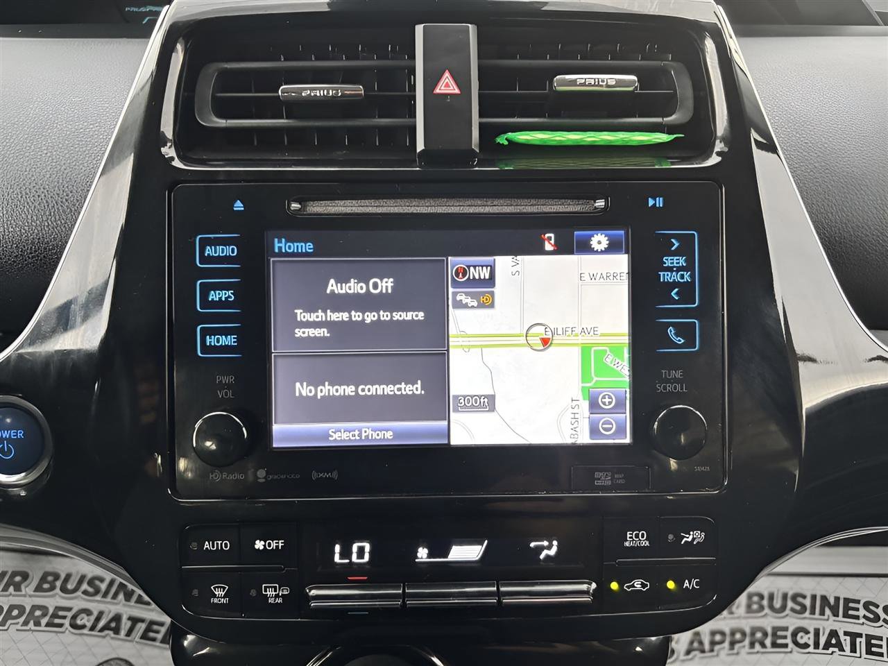 Used 2018 Toyota Prius Prime Plus image 22