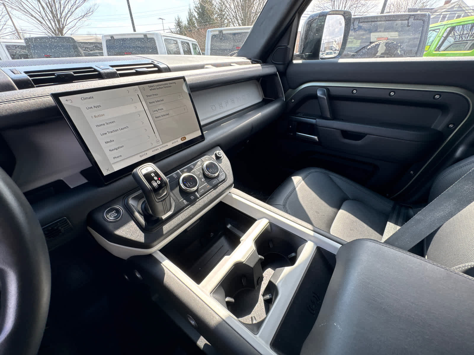 Used 2025 Land Rover Defender 110 S image 22