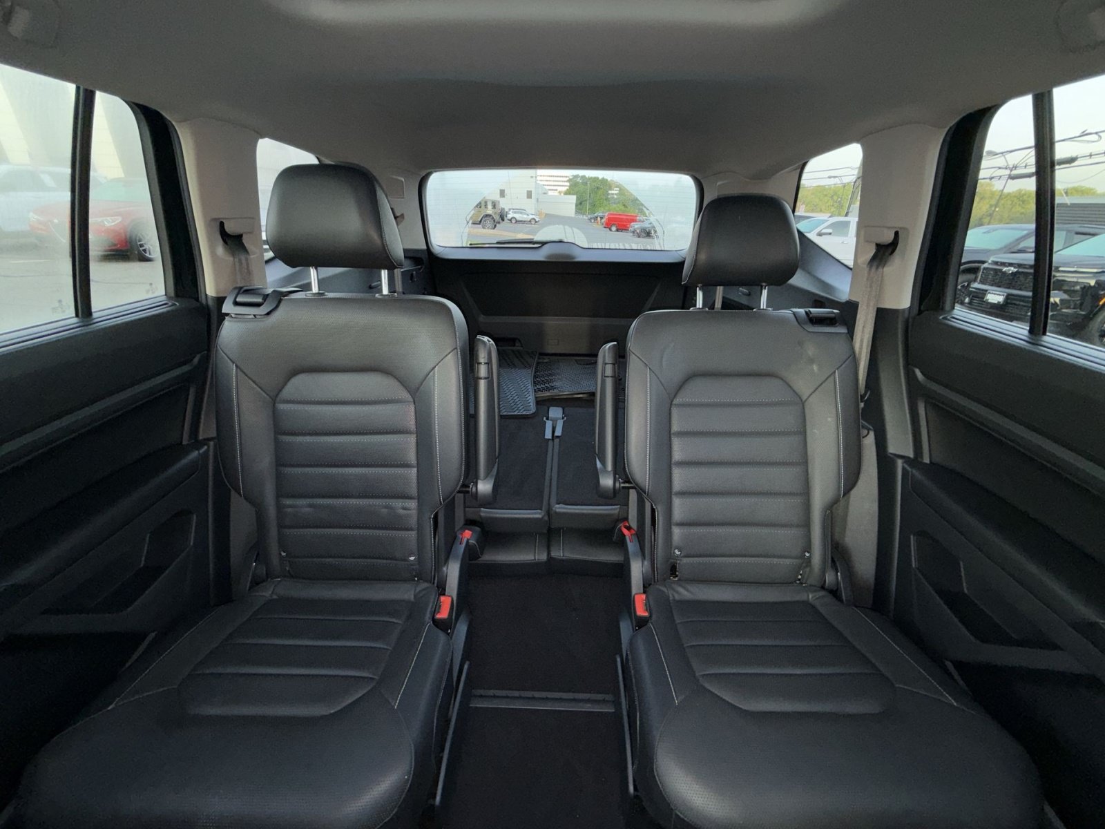 Used 2021 Volkswagen Atlas SEL Premium AWD/4WD image 24