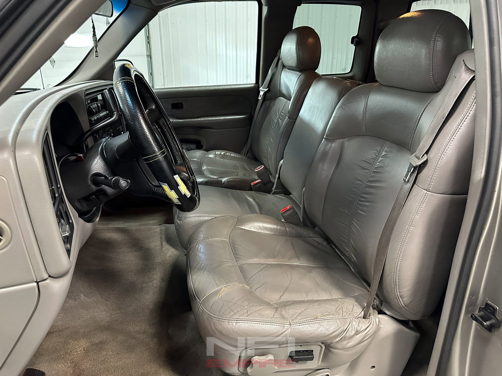 Used 2000 Chevrolet Silverado 1500 LS image 25