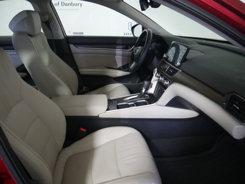 Used 2018 Honda Accord EX-L image 6