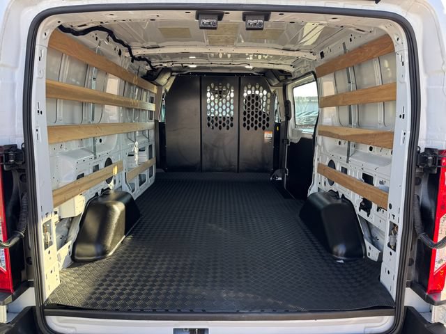 Used 2025 Ford Transit 250 Low Roof w/ Exterior Upgrade Package RWD image 8