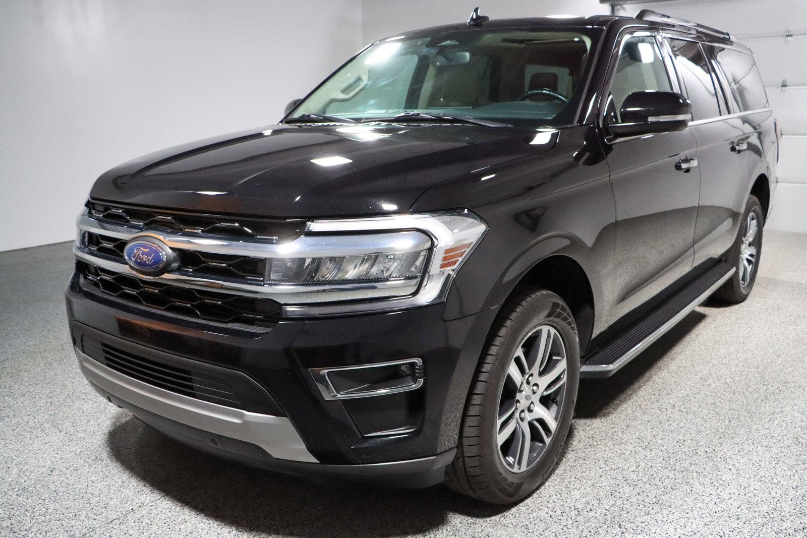 Used 2023 Ford Expedition Max Limited RWD image 35