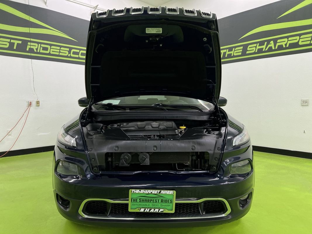 Used 2016 Jeep Cherokee Limited w/ Trailer Tow Group image 4