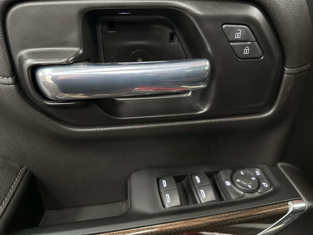 Used 2022 Chevrolet Silverado 1500 RST image 18