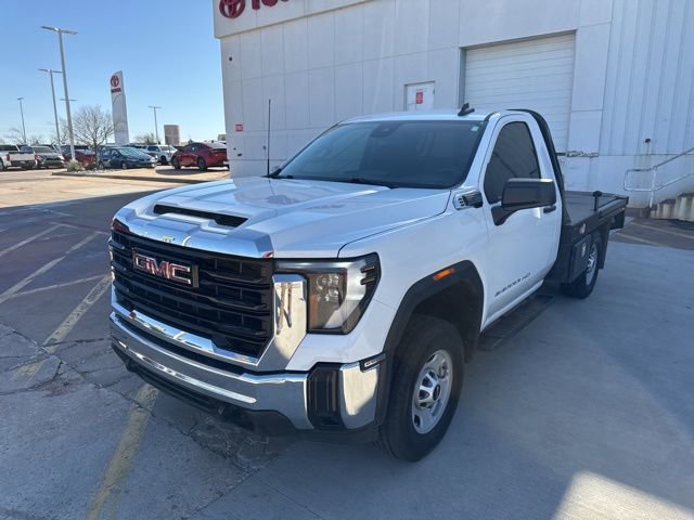 Used 2024 GMC Sierra 2500 Pro w/ Convenience Package image 2