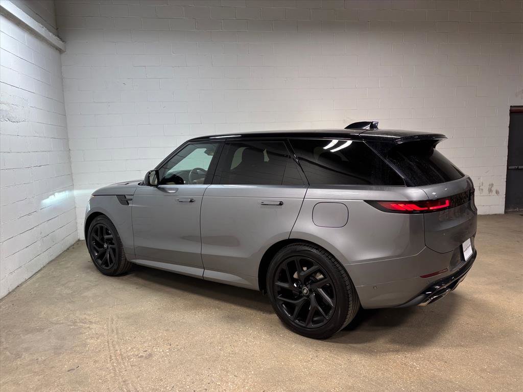 Used 2024 Land Rover Range Rover Sport Autobiography image 10