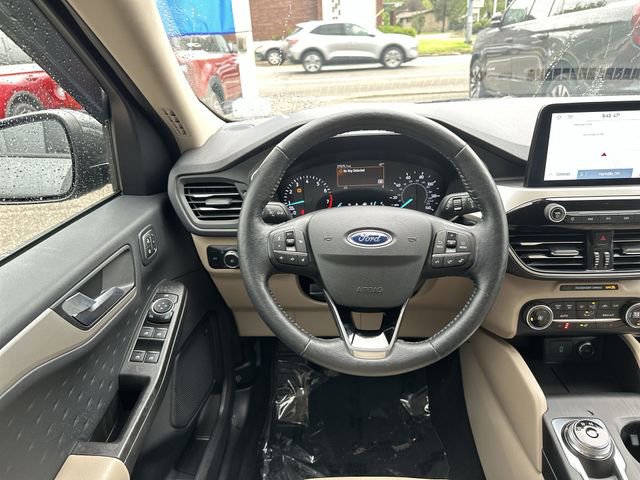 Used 2020 Ford Escape SEL FWD image 13