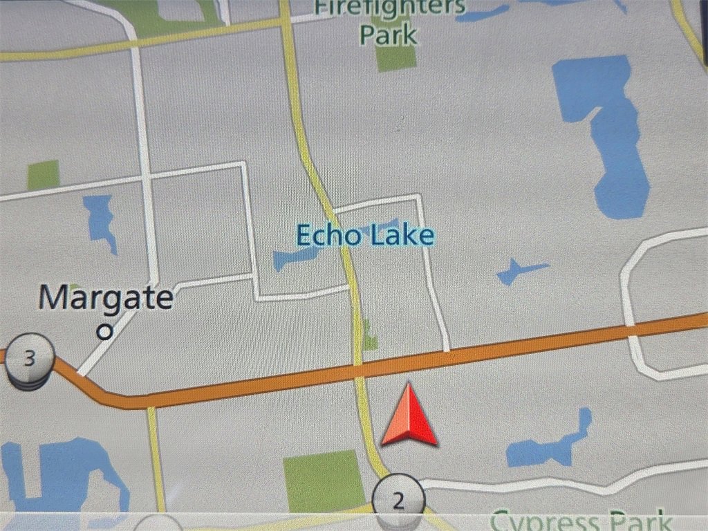 Used 2021 Nissan Titan SV w/ SV Convenience Package image 23