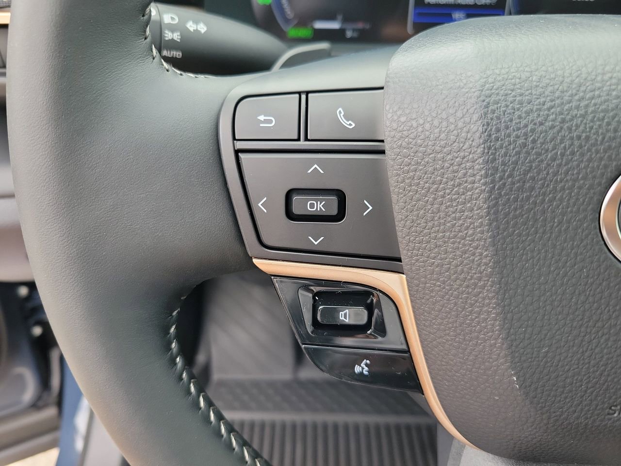 New 2026 Toyota Crown Signia AWD/4WD image 21