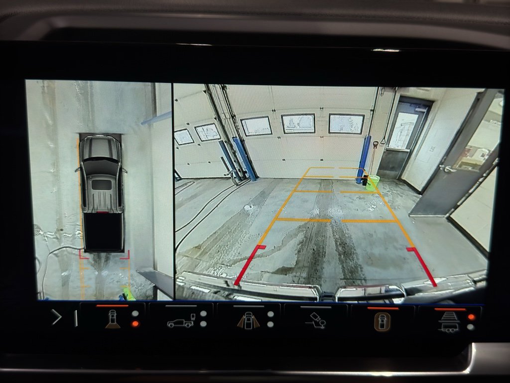 Used 2024 GMC Sierra 1500 Elevation w/ Elevation Premium Package image 31