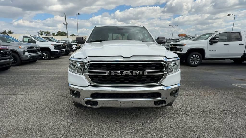 Used 2024 RAM 1500 Big Horn AWD/4WD image 3