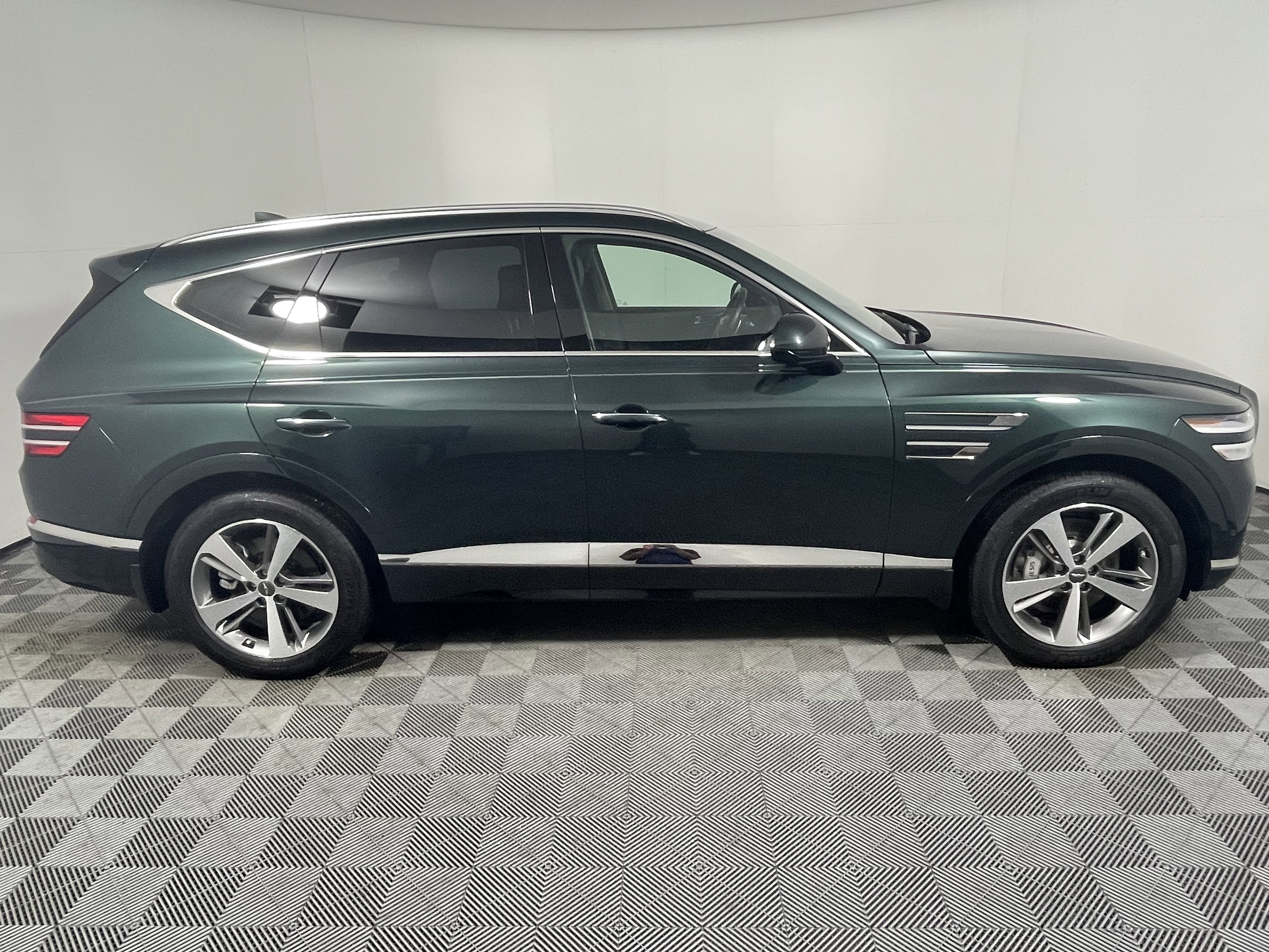 Used 2022 Genesis GV80 3.5T w/ Advanced Package 06 image 6