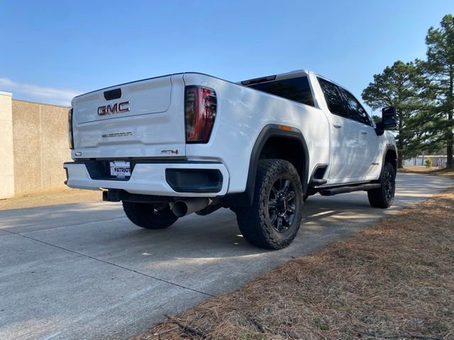 Used 2024 GMC Sierra 2500 AT4 w/ AT4 Preferred Package AWD/4WD image 9
