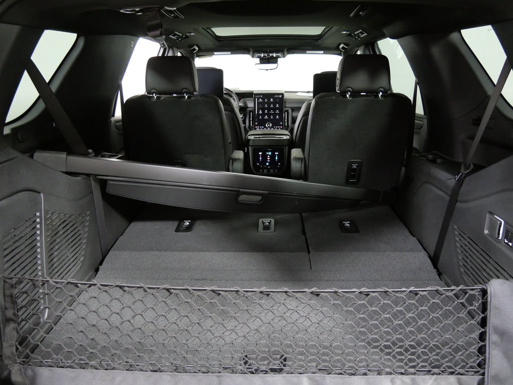 Used 2026 GMC Yukon AT4 Ultimate AWD/4WD image 6