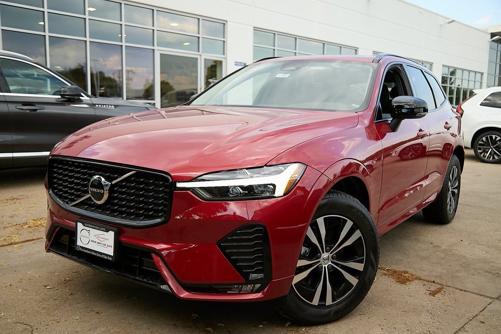 New 2025 Volvo XC60 B5 Core w/ Protection Package Premier image 2