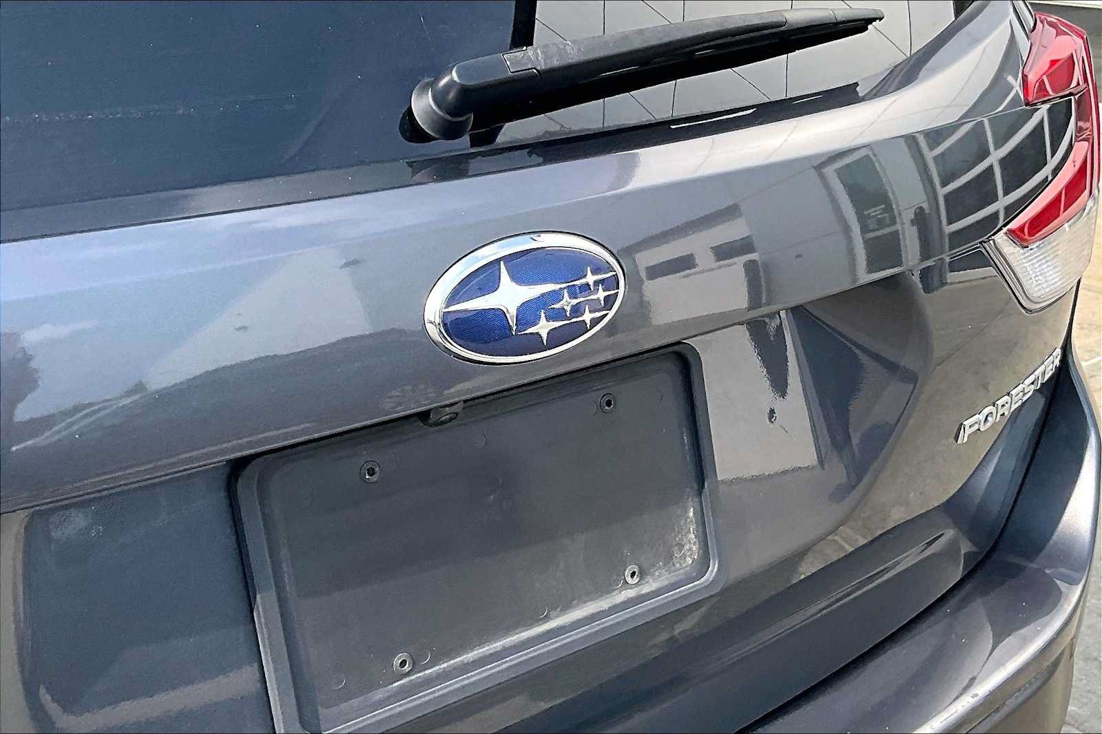 Used 2021 Subaru Forester Premium AWD/4WD image 33