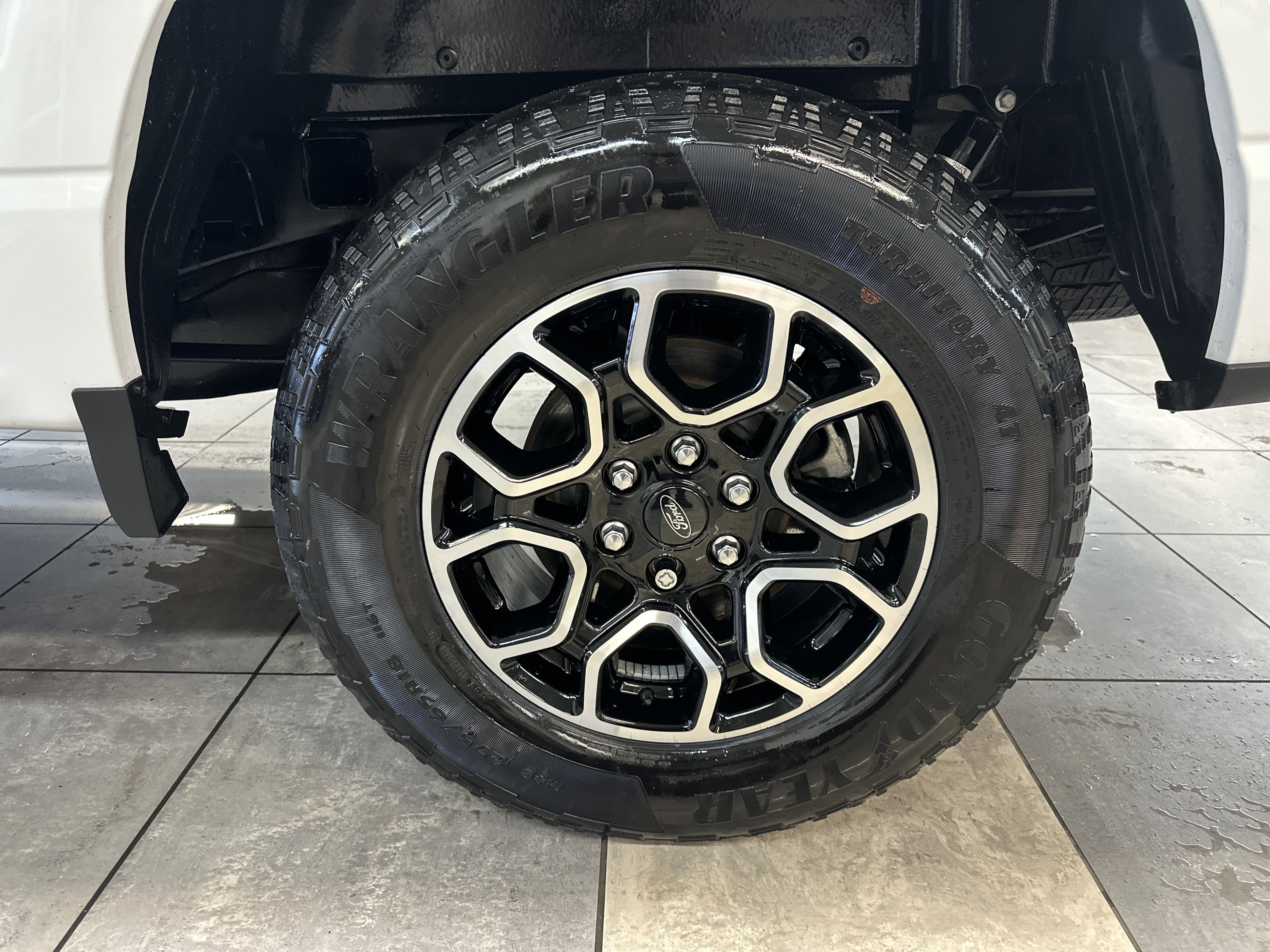 Used 2023 Ford F150 XLT w/ Equipment Group 301A Mid image 6