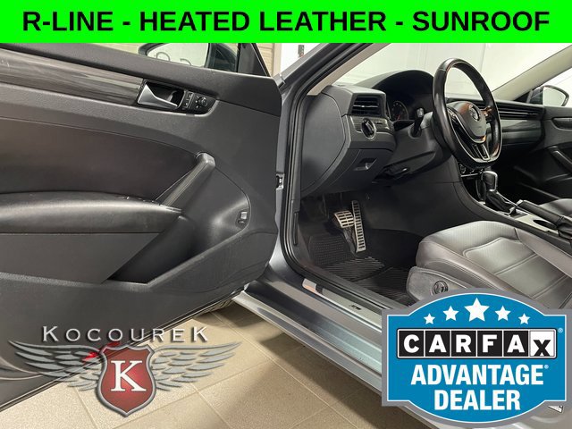 Used 2020 Volkswagen Passat 2.0T R-Line FWD image 10