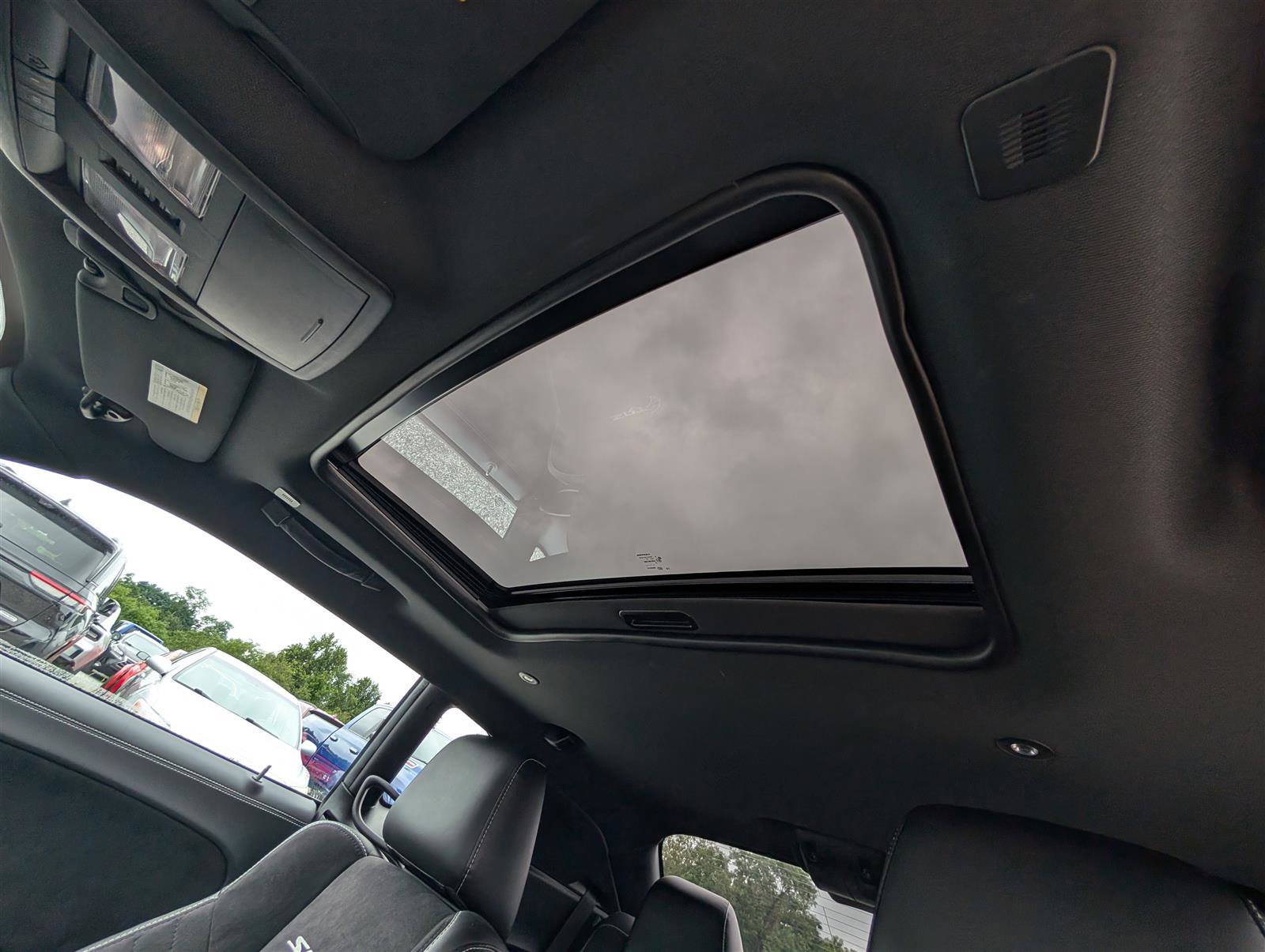 Used 2022 Dodge Challenger SRT Hellcat Redeye image 36