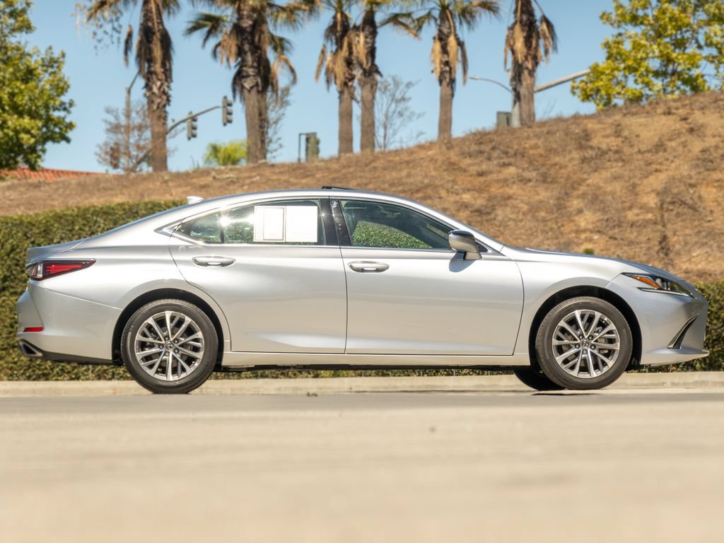 Certified 2025 Lexus ES 350 w/ Accessory Package (Z2) FWD image 10