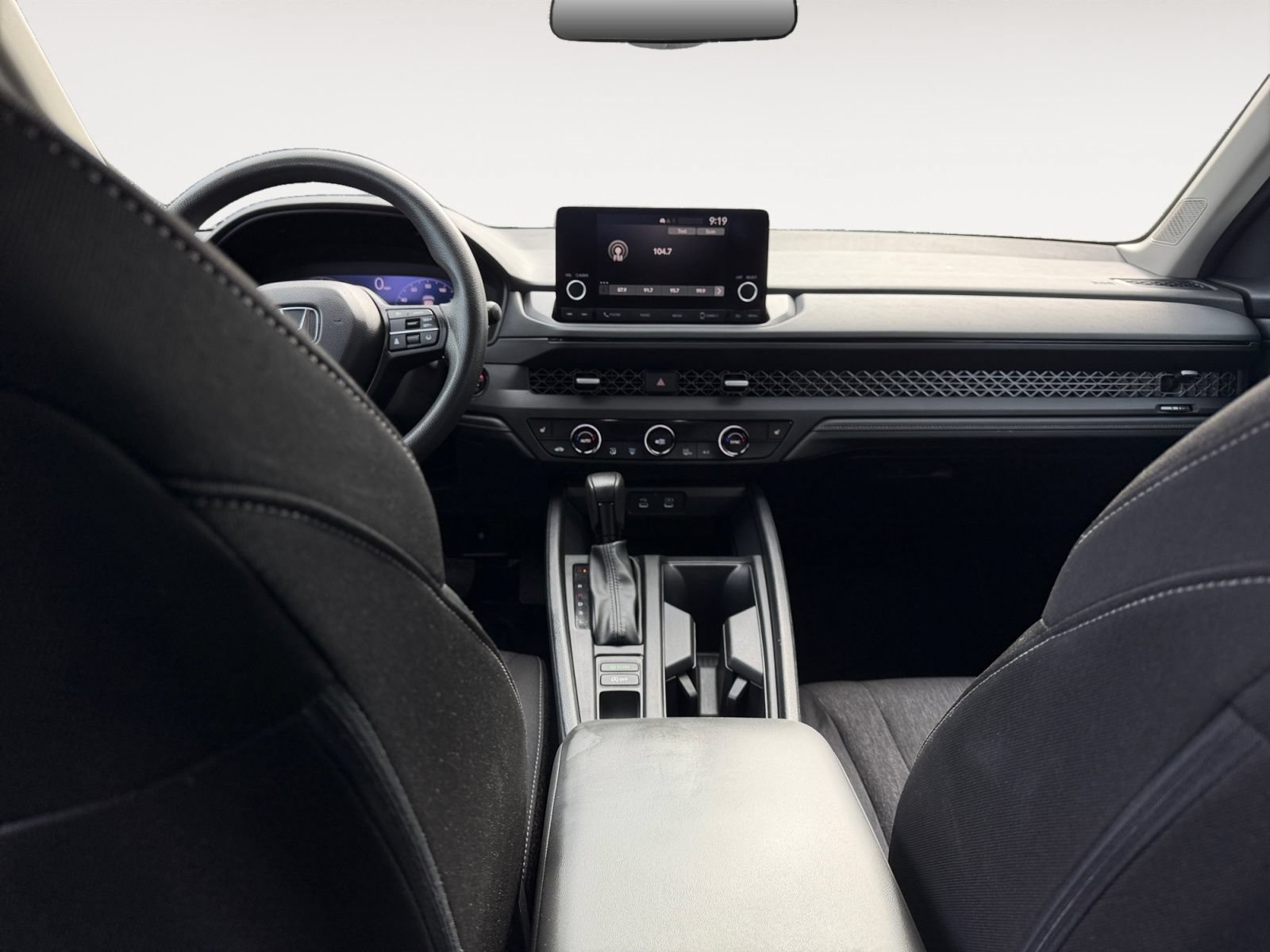Used 2023 Honda Accord EX image 11