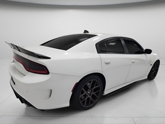Used 2018 Dodge Charger R/T Scat Pack image 13