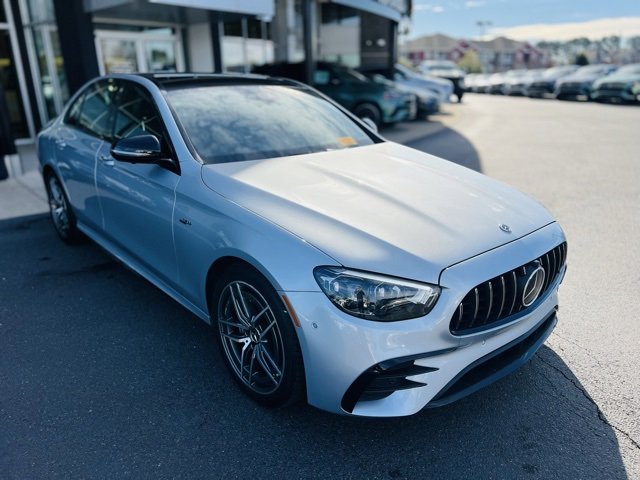 Used 2022 Mercedes-Benz E 53 AMG 4MATIC Sedan image 4