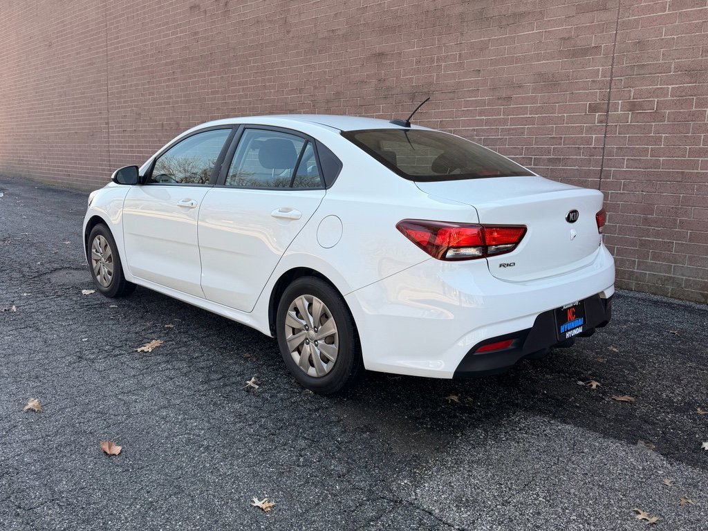 Used 2018 Kia Rio S image 3