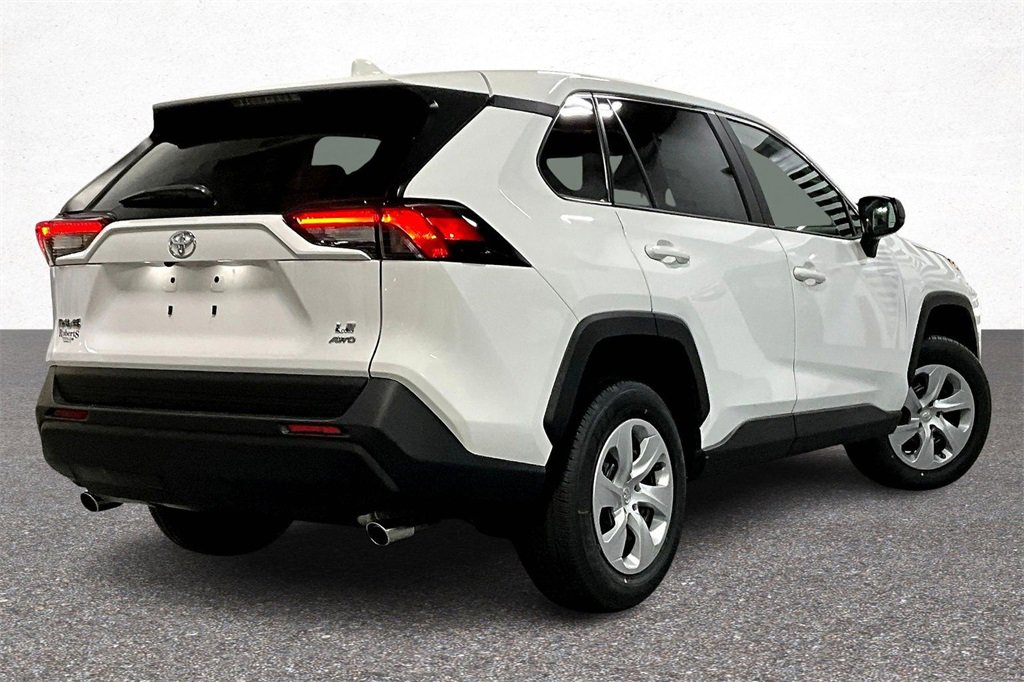 New 2025 Toyota RAV4 LE image 12