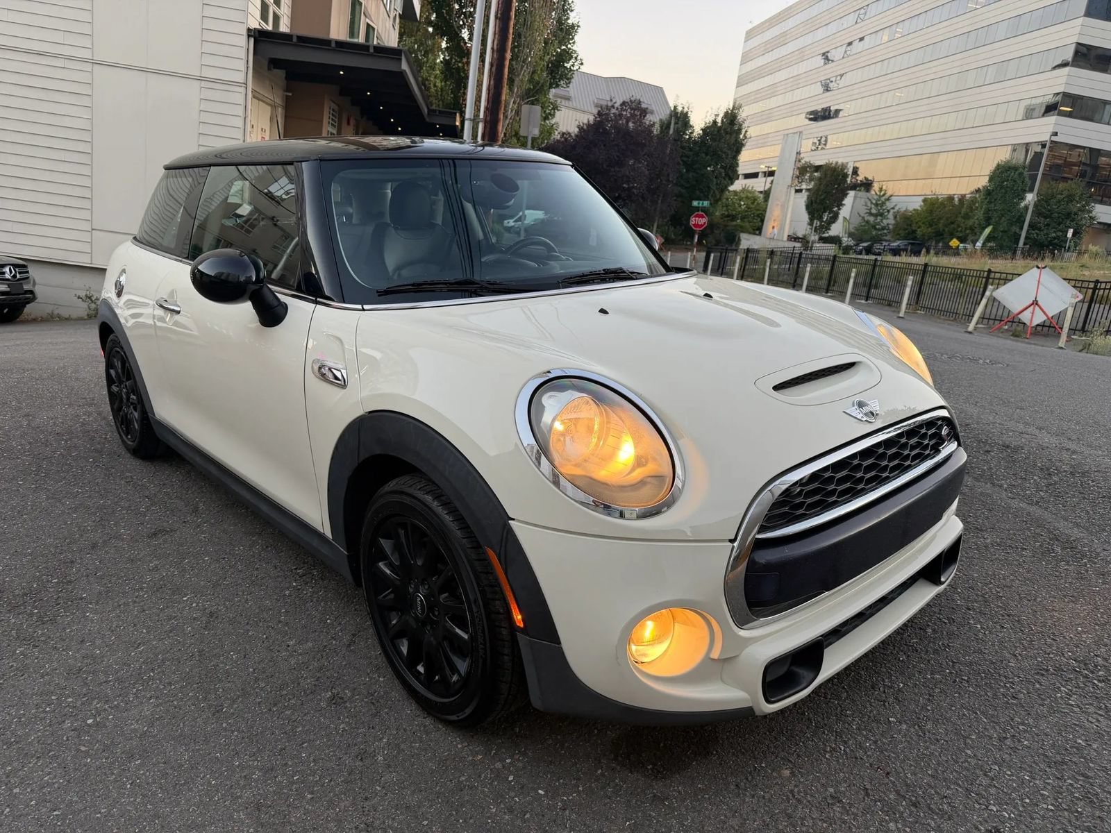 Used 2015 MINI Cooper S FWD image 5