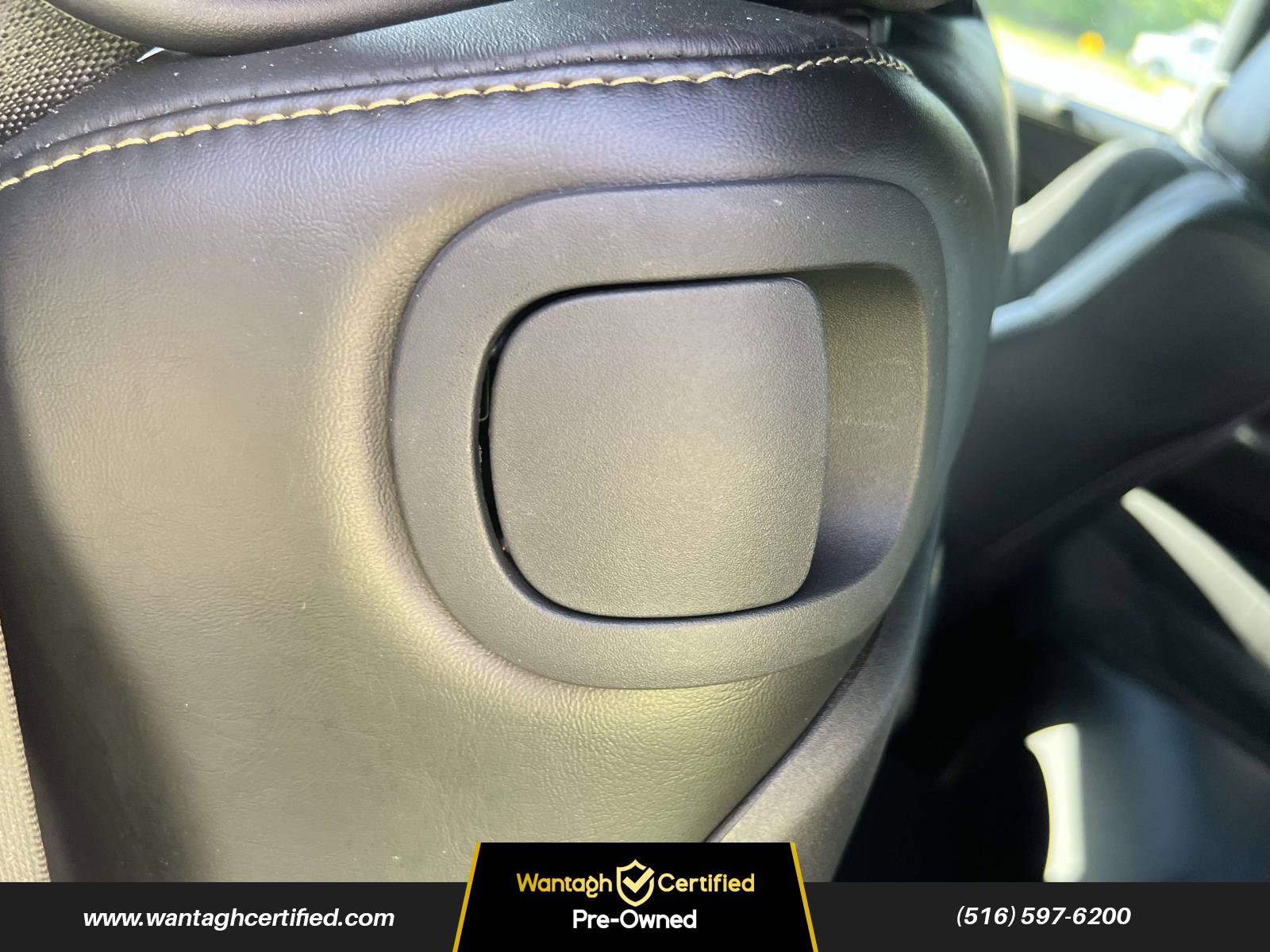 Used 2023 Dodge Challenger R/T Scat Pack image 15