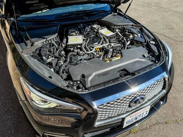 Used 2017 INFINITI Q50 3.0t Premium w/ Cargo Package (L95) image 11