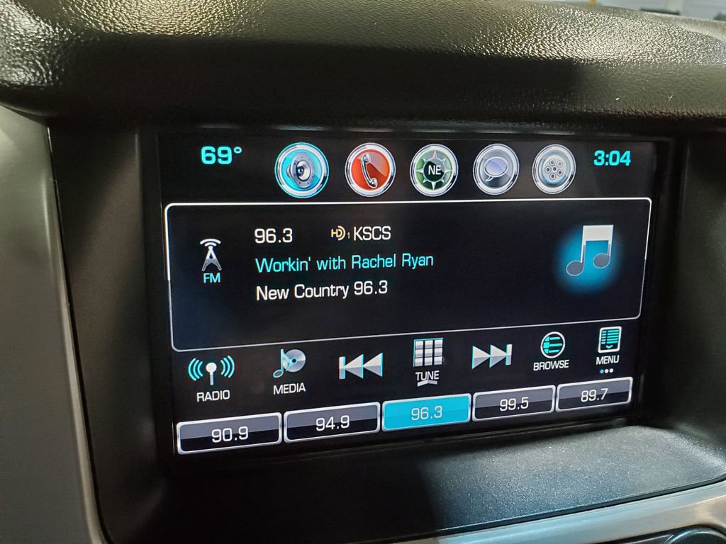 Used 2018 GMC Yukon SLT w/ Open Road Package image 38