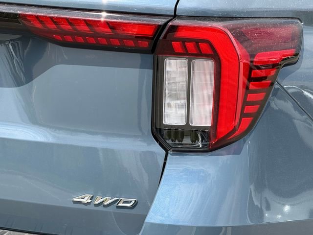 New 2026 Ford Explorer Active w/ Active Comfort Package AWD/4WD image 7