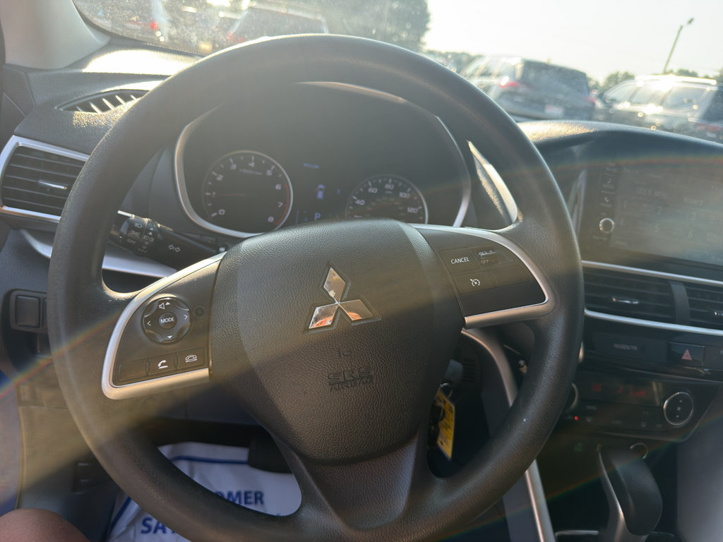 Used 2020 Mitsubishi Eclipse Cross ES AWD/4WD image 12