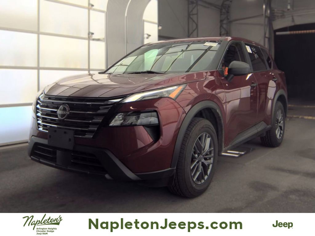 Used 2024 Nissan Rogue S AWD/4WD image 1