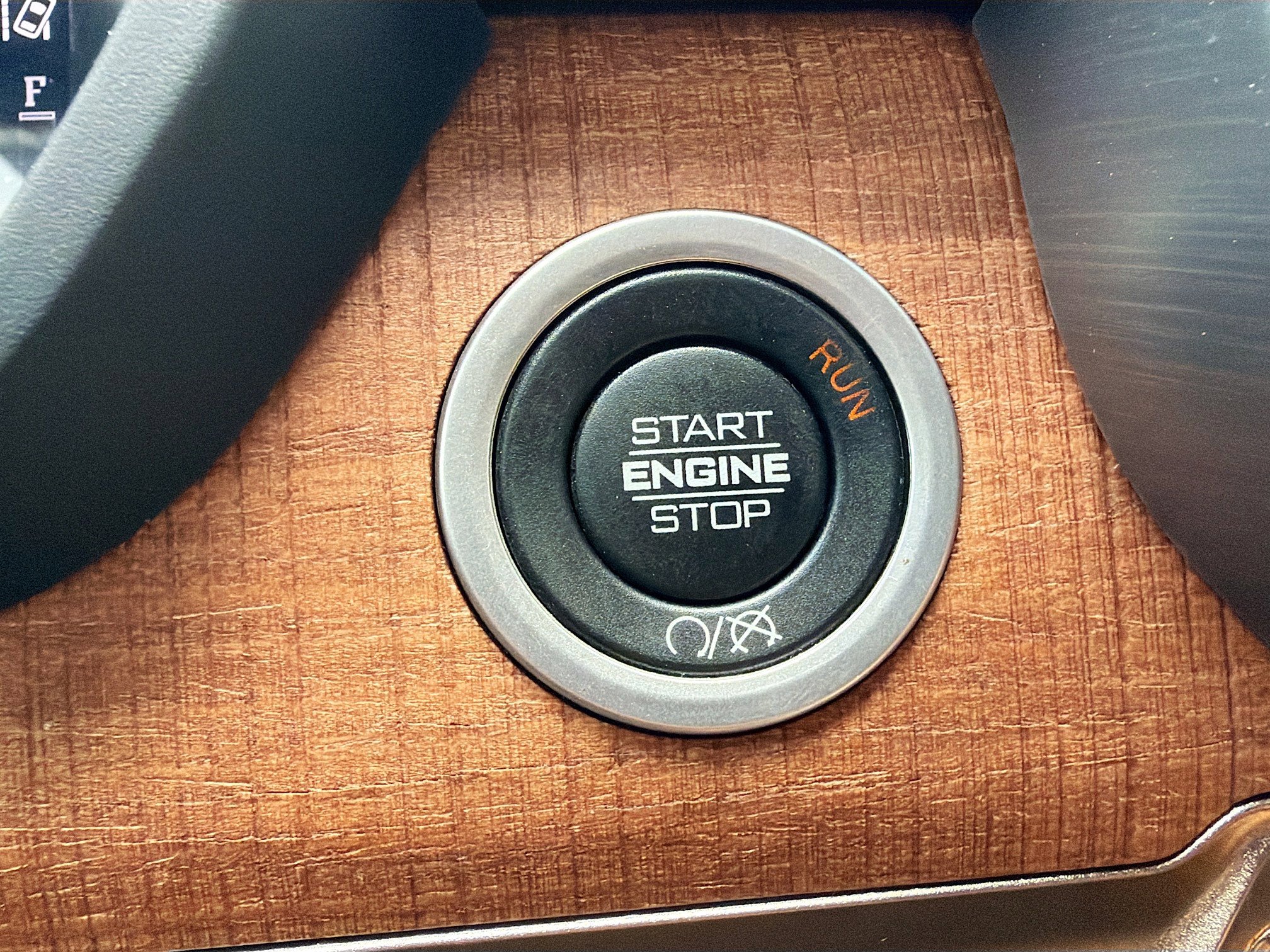 Used 2023 RAM 2500 Limited image 47