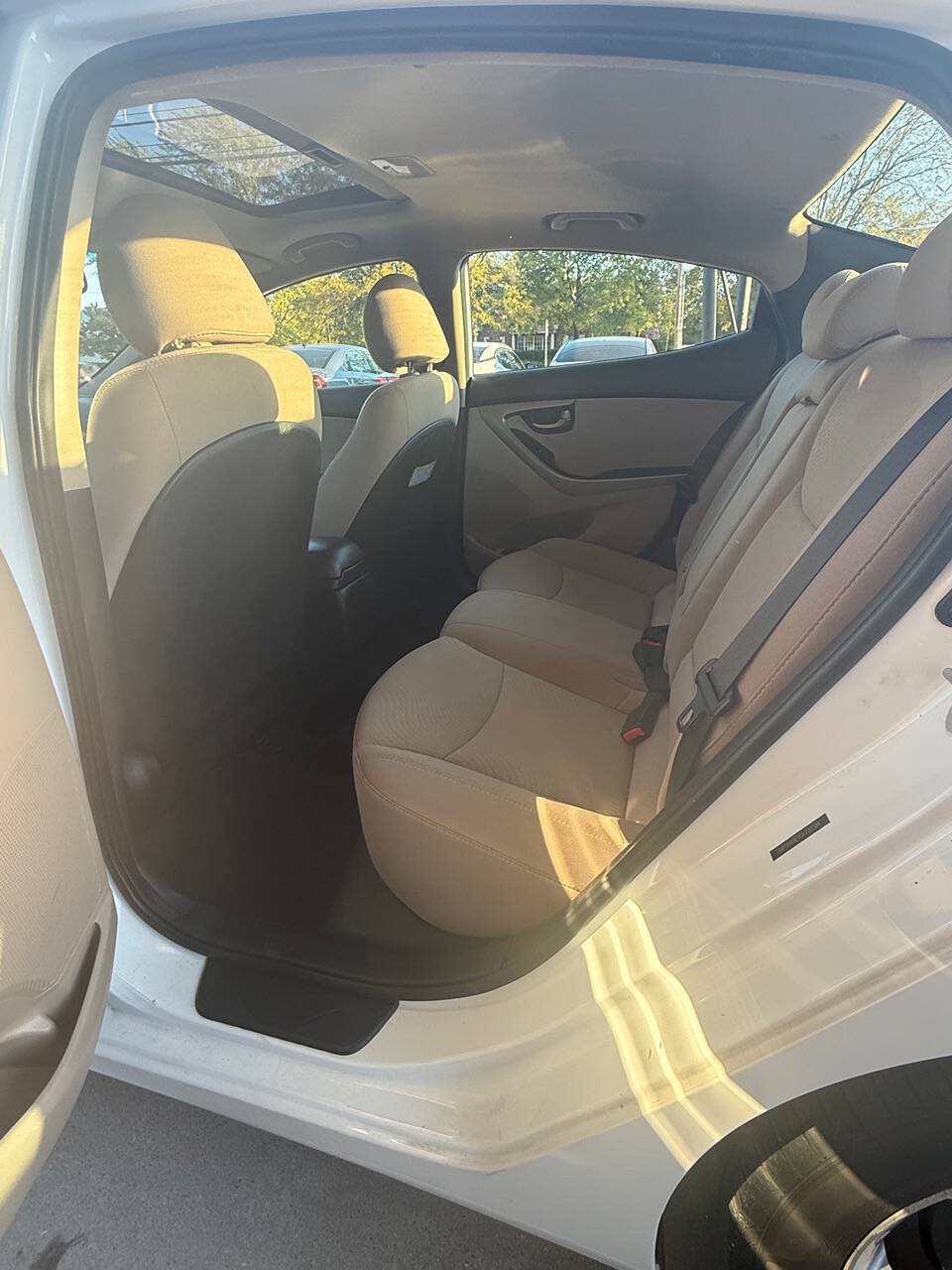 Used 2016 Hyundai Elantra Value Edition FWD image 14