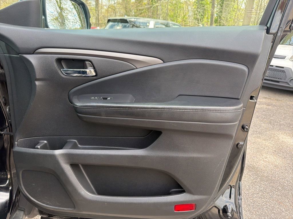 Used 2018 Honda Pilot EX-L image 31