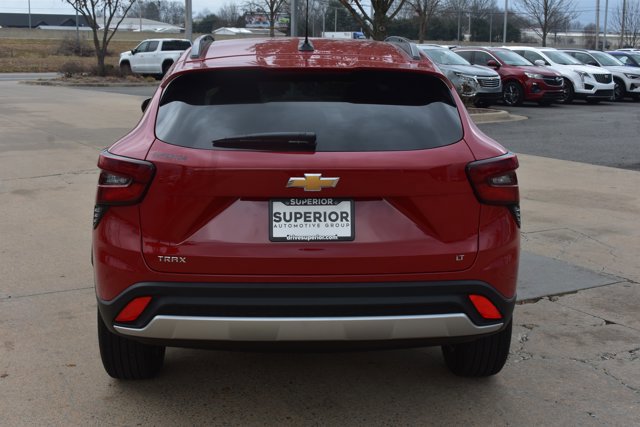 New 2026 Chevrolet Trax LT w/ Sunroof Package image 6