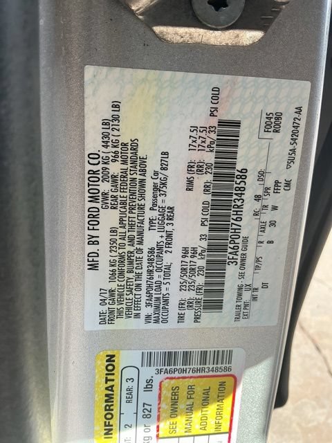 Used 2017 Ford Fusion SE w/ Fusion SE Technology Package FWD image 30