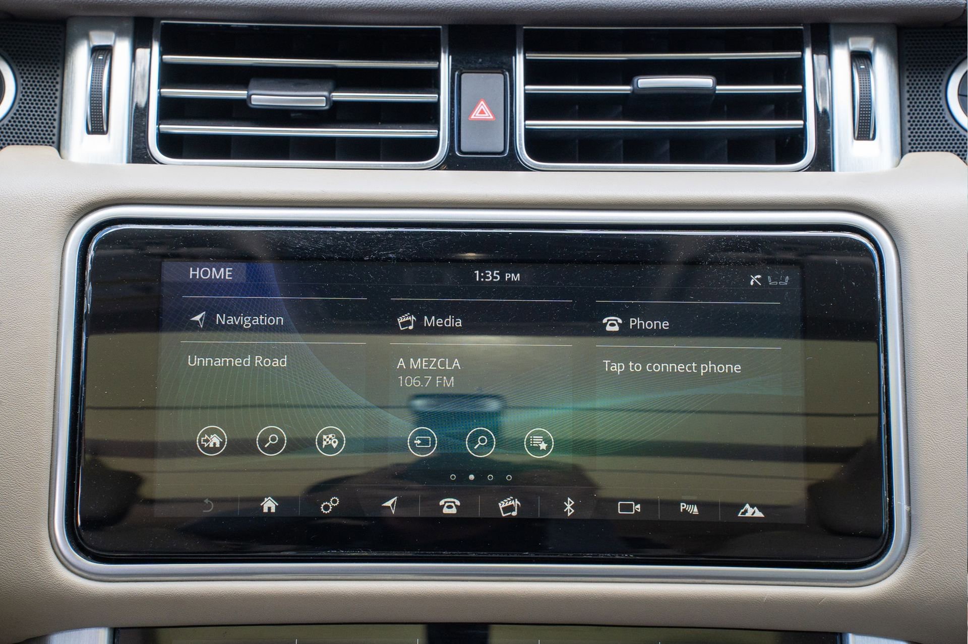 Used 2021 Land Rover Range Rover Westminster Edition image 23