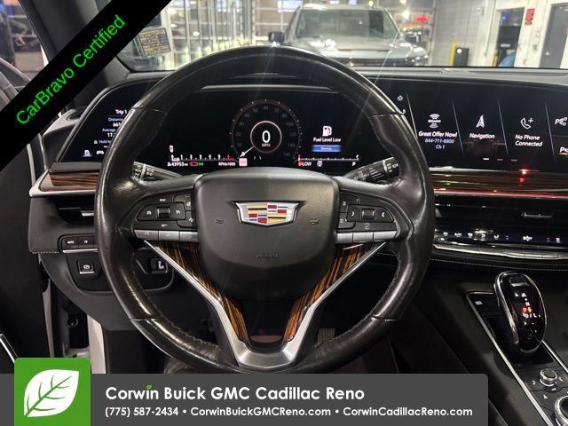 Used 2021 Cadillac Escalade Premium Luxury AWD/4WD image 18