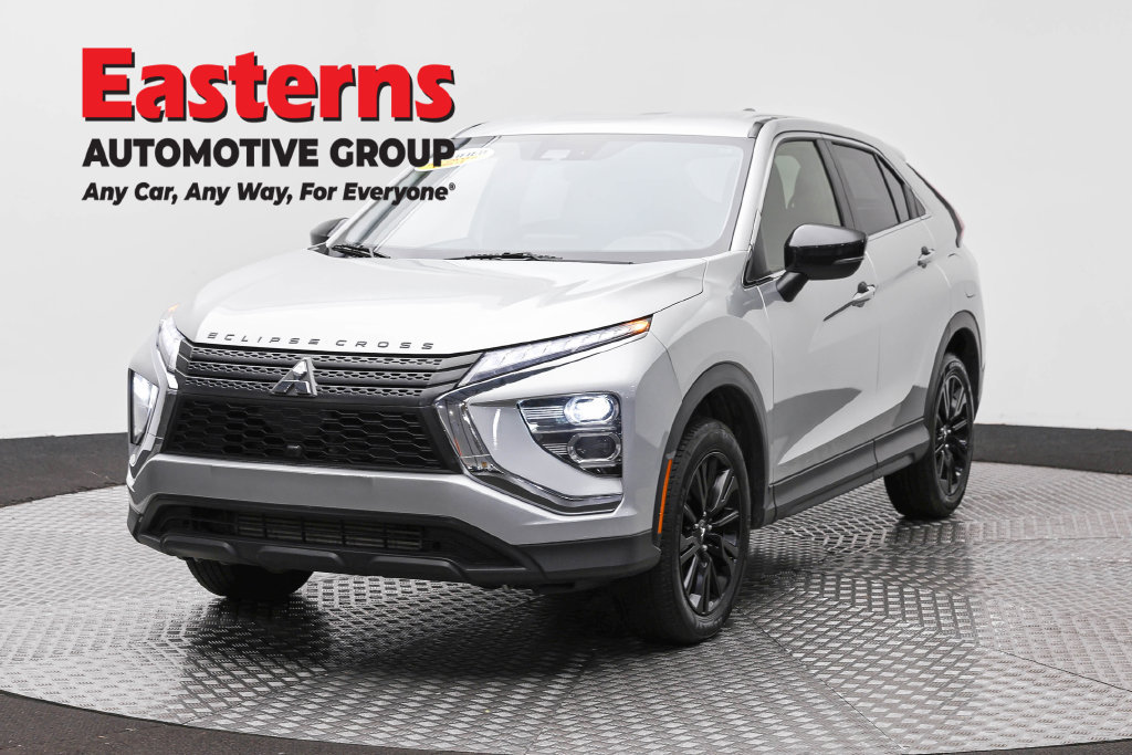 Used 2024 Mitsubishi Eclipse Cross LE AWD/4WD image 1